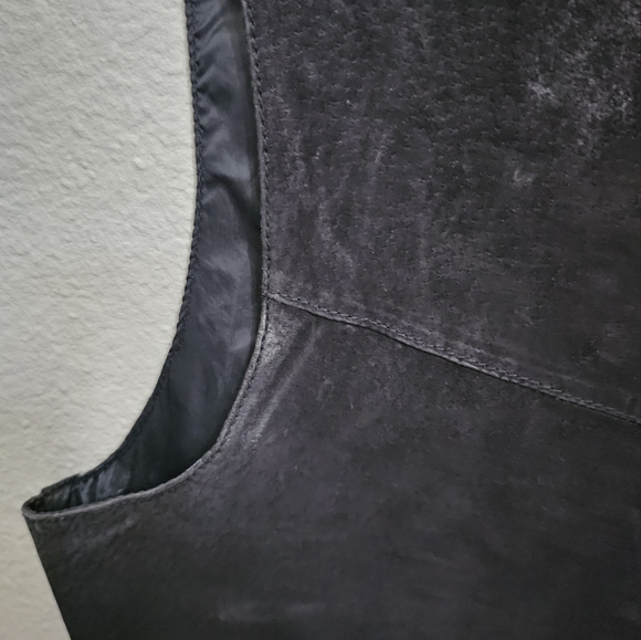 Vintage Black Suede Leather Motorcycle Vest Size Medium - Picture 7 of 10